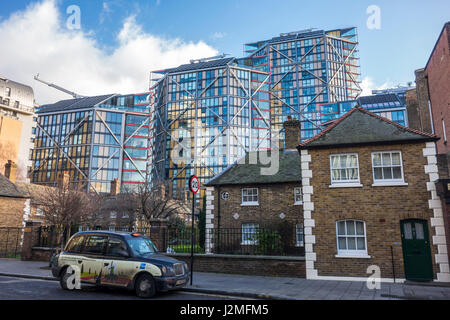 Neo Bankside da Richard Rodgers dietro del xviii secolo gli ospizi di carità. Southwark, Londra, Regno Unito Foto Stock