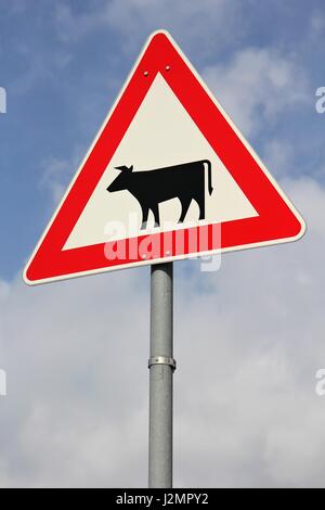Il tedesco cartello stradale: animali domestici crossing Foto Stock