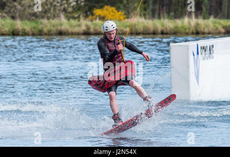 Foto: Il wakeboarder Jacob Walker Press Day - prima del Festival nel mese di maggio Buongiorno, l'itinerario per il P Foto Stock