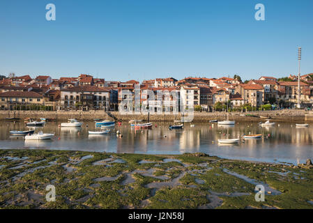 Plencia cityscape, Vizcaya, Paesi Baschi. Foto Stock