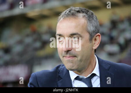 Torino, Italia. 29 apr, 2017. Marco Giampaolo, head coach di noi Sampdoria, prima della serie di una partita di calcio tra Torino FC e noi la Sampdoria allo stadio Olimpico Grande Torino il 29 aprile 2017 a Torino, Italia. Credito: Massimiliano Ferraro/Alamy Live News Foto Stock