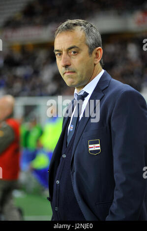 Torino, Italia. Il 29 aprile, 2017. Marco Giampaolo allenatore Sampdoria pre match Serie A TIM tra Torino FC e la Sampdoria. Stadio Olimpico Grande Torino il 29 aprile 2017 a Torino, Italia - Credit: FABIO PETROSINO/Alamy Live News Foto Stock