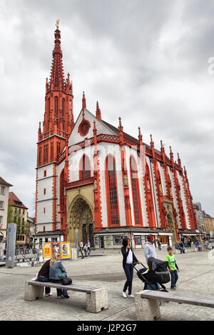 Wurzburg, Germania - 21 Aprile 2013: Chiesa di Nostra Signora (Marienkapelle) in Wurzburg. Ampia angolazione Foto Stock