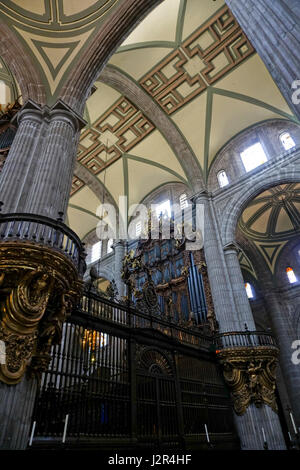 Cattedrale Metropolitana dell Assunzione di Maria nel Zocalo di Città del Messico, Messico Foto Stock