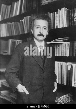 Albert Einstein fisico teorico 1916 Foto Stock