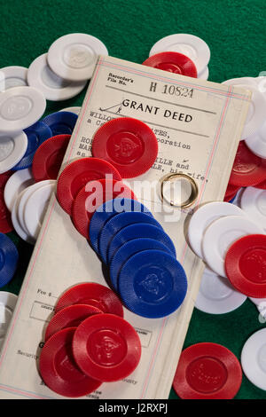 Gioco di Poker chips scommesse e andando Foto Stock