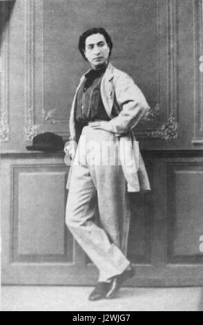 Questa fotografia in bianco e nero raffigura Anita Garibaldi, una figura importante del movimento di unificazione italiano. Garibaldi fu una rivoluzionaria che combatté al fianco del marito, Giuseppe Garibaldi, in numerose battaglie. La sua immagine è iconica nella storia della resistenza italiana e del processo di unificazione. Foto Stock