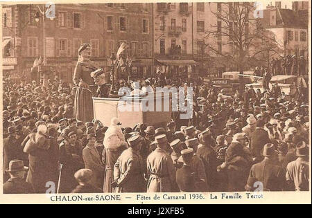 Carnaval de Chalon-sur-Saone - 1936 - La Famille Terrot Foto Stock