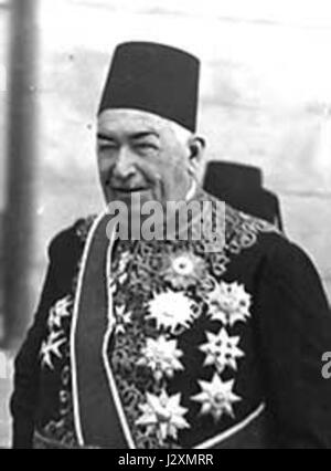 Ahmad Ziwar Pasha (1851â€“1914) è stato uno statista e diplomatico egiziano che ha servito come primo ministro del paese. Giocò un ruolo significativo nella modernizzazione dell'Egitto tra la fine del XIX e l'inizio del XX secolo. Foto Stock