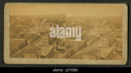 Questa illustrazione a volo d'uccello di James E. Everett del 1834 raffigura la città di Des Moines, Iowa, mostrando la struttura iniziale della città, le sue strade e gli edifici del XIX secolo. Foto Stock