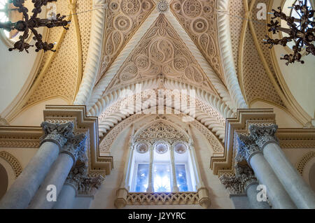 ERICE, Italia - 12 settembre 2015: Interno della cattedrale di Erice, provincia di Trapani in Sicilia, Italia Foto Stock