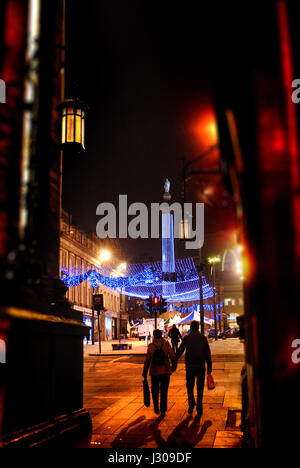 Grays monumento con le luci di Natale, Newcastle upon Tyne Foto Stock