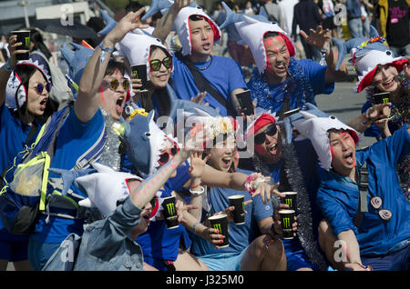 Tokyo, Giappone. 30 apr, 2017. Atendees durante l'EDC Giappone domenica 30 aprile, 2017. Foto di: Ramiro Agustin VArgas Tabares Credito: Ramiro Agustin Vargas Tabares/ZUMA filo/Alamy Live News Foto Stock