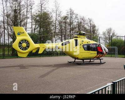 PH-MAA ANWB Aria medicale assistenza Eurocopter EC135 a Hoofddorp PIC20 Foto Stock