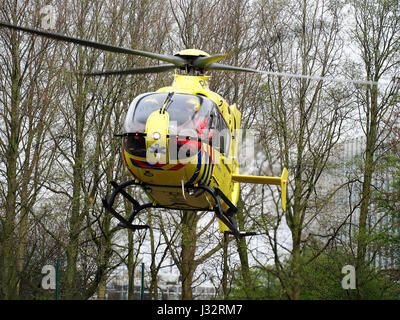 PH-MAA ANWB Aria medicale assistenza Eurocopter EC135 a Hoofddorp PIC10 Foto Stock