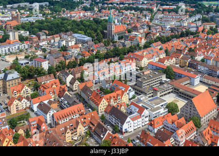 Vista dalla Cattedrale di Ulm, il centro storico con la chiesa di San Giorgio, Ulm, Baden-Württemberg, Germania Foto Stock