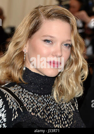 Lea Seydoux frequentando il Metropolitan Museum of Art Costume Institute Gala benefici 2017 in New York, Stati Uniti d'America. Stampa foto di associazione. Picture Data: lunedì 1 maggio, 2017. Vedere PA Storia SHOWBIZ Gala. Foto di credito dovrebbe leggere: Aurore Marechal/PA FILO Foto Stock