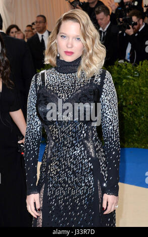 Lea Seydoux frequentando il Metropolitan Museum of Art Costume Institute Gala benefici 2017 in New York, Stati Uniti d'America. Stampa foto di associazione. Picture Data: lunedì 1 maggio, 2017. Vedere PA Storia SHOWBIZ Gala. Foto di credito dovrebbe leggere: Aurore Marechal/PA FILO Foto Stock