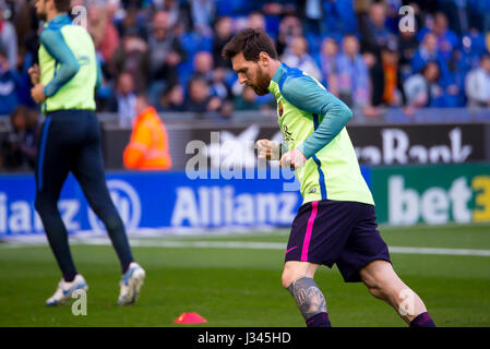 Barcellona - Apr 29: Lionel Messi gioca in La Liga match tra RCD Espanyol e FC Barcellona a RCDE Stadium il 29 aprile 2017 a Barcellona, Spai Foto Stock