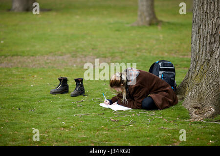 Studente prigionieri nel parco Comune di Cambridge Harvard University , Camebridge,, Boston, Massachusetts, Stati Uniti, STATI UNITI D'AMERICA, Foto Stock