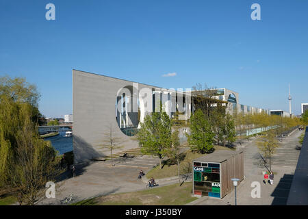 Berlino, Germania - 30 aprile 2017: parte della cancelleria tedesca Building a Berlino, Germania Foto Stock