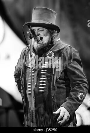 Verona VR, Italia - 1 Maggio 2017: concerto dal vivo a Verona Arena di zucchero Fornaciari zucchero chiamato un italiano cantautore e musicista Foto Stock
