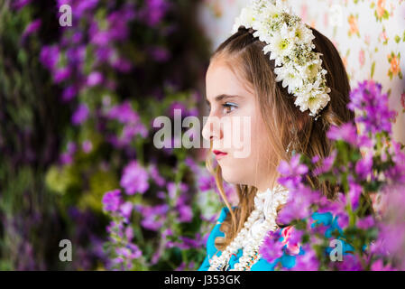 Madrid, Spagna. Il 2 maggio, 2017. Las Maya è una tradizione popolare in Colmenar Viejo, Madrid. (Foto: M. Credito: PACIFIC PRESS/Alamy Live News Foto Stock