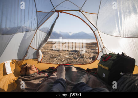 Svegliarsi accanto all'oceano in Alaska Foto Stock