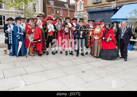 Peter Dauncey, Joan Dauncey, Andrew Flemming, Chris Brown, Anja Flemming, Sindaco di Wimborne Sue Cook, Iain Mitchell, David Retter, John Collingwood, Foto Stock