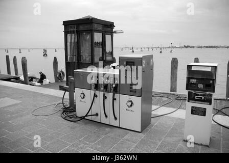 Stazione di riempimento, Venezia Foto Stock