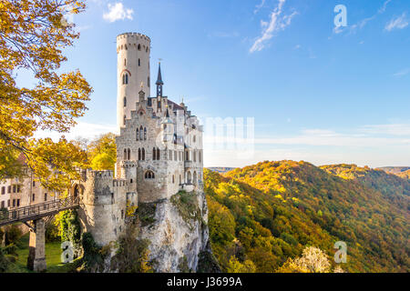 Schloss Castello di Lichtenstein Germania fiabesca Foto Stock