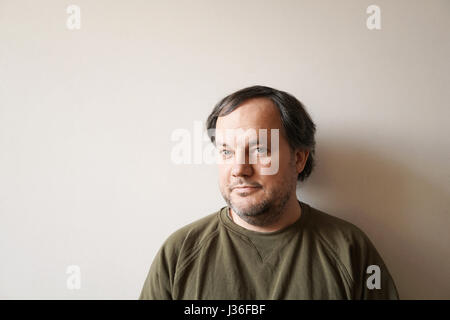 Un autentico uomo reale nella sua quarantina Foto Stock