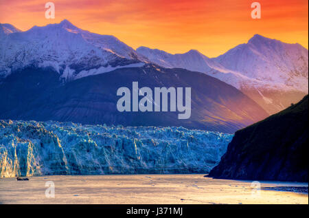 Sunrise al ghiacciaio Hubbard Alaska Foto Stock