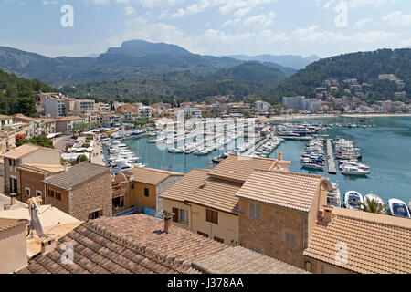 Porto di Port de Sóller, Mallorca, Spagna Foto Stock