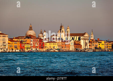 Lo skyline di Venezia e di Santa Maria del Rosario Chiesa, Venezia, Italia Foto Stock
