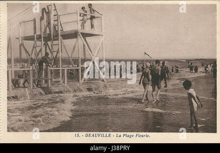 Deauville FR 14 CPA La Plage Fleurie 01 Foto Stock