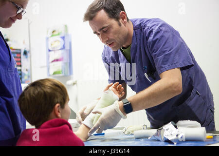 MEDICO DI MONTAGNA Foto Stock