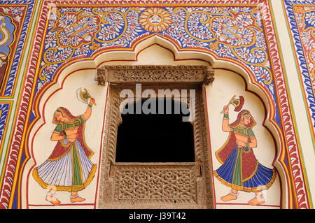 Affrescata Havelis in Shekhawati, tradizionale allestita residences, India. Rajasthan Foto Stock
