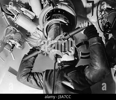 "Commander presso il periscopio del sommergibile ''Hai'' della Bundesmarine, 1959' Foto Stock