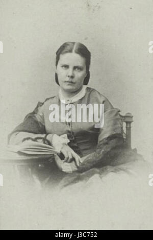 Ekaterina Tutcheva è probabilmente un riferimento a una persona, forse un artista, un esecutore o una figura storica. Senza ulteriore contesto, questo titolo può riferirsi a un ritratto o a una performance associata a questo nome. Foto Stock