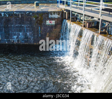 Cascata, Fort Augustus serrature, Scozia Foto Stock