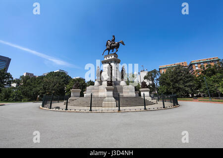 La Virginia Washington Monument, noto anche come il Monumento di Washington, è un XIX secolo statua neoclassica di George Washington situati in Richmo Foto Stock