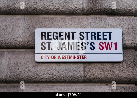 Costruzione di architettura di Lower Regent Street, StJames's, London, England, Regno Unito Foto Stock