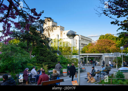 Square Reumannplatz, piscina interna Amalienbad, Wien, Vienna, 10. Favoriten, Wien, Austria Foto Stock