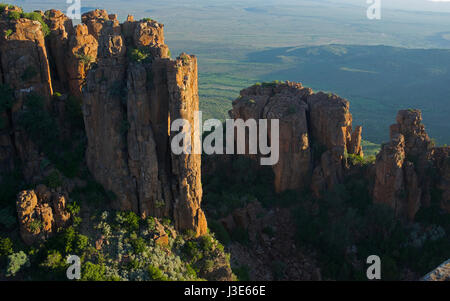 Colonne di dolerite al tramonto Valle della desolazione Graaff Reinet Eastern Cape Sud Africa Foto Stock