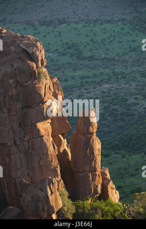 Colonne di dolerite al tramonto Valle della desolazione Graaff Reinet Eastern Cape Sud Africa Foto Stock