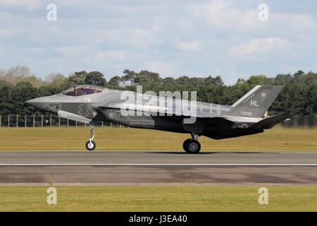 Lockheed Martin F-35un fulmine II 34th Fighter Squadron 388 Fighter Wing, Hill Air Force Base Utah sulla distribuzione presso la RAF Lakenheath, Suffolk in Inghilterra Foto Stock