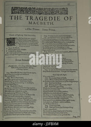 Il primo foglio di Macbeth si riferisce alla pubblicazione del 1623 dell'opera di William Shakespeare, Macbeth. Questo volume è un testo storico chiave nello studio delle opere di Shakespeareâ e nello sviluppo della prima letteratura inglese moderna. Foto Stock