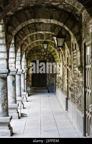 Casona del corregidor Nicolás de Boza e Solís (XVII secolo) nella Plaza de Armas di Ayacucho, Perù. Foto Stock