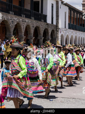 La celebrazione del Carnevale nella città di Ayacucho. Perù. sud america. Foto Stock